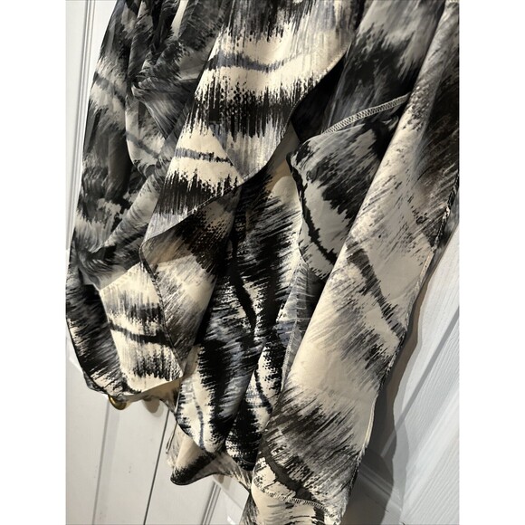 Vera Wang Black & White Sleeveless Art Stripe Dress - Size M Flowy Sheer Layered - Picture 7 of 11